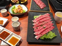 -山之屋炭火烧肉·生啤畅饮(大朗万科中央公园店)