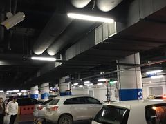 -世博源停车库