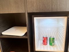 -朵兰达V酒店(成都春熙路太古里国金中心店)