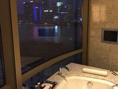 -上海外滩茂悦大酒店