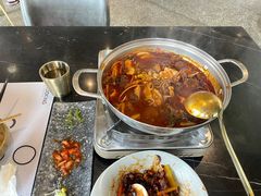 辛牛骨火锅-KCOOKING概念韩餐(世茂52+店)