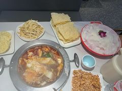-古乐牛香•鲜牛肉牛杂火锅(系马桩总店)
