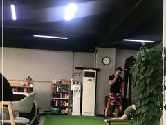 -征成健身连锁私教工作室(九公里店)