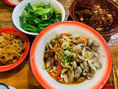 -老三样·美食研究中心(世贸路店)