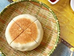 酸奶饼-牧马人奶茶馆(乌兰察布总店)