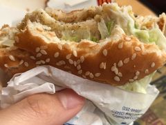 -麦当劳(七宝乐购店)