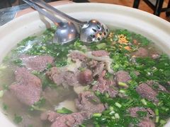 -乐山食古香跷脚牛肉