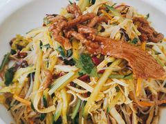 -关东小磨东北菜(上海长风大悦城店)
