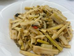 -天乐农家鱼头王(天目湖店)