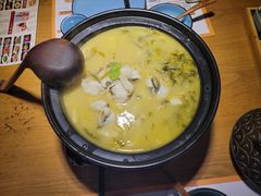 -九锅一堂酸菜鱼(学府凯德店)