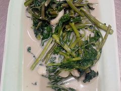 -潮界(LU·ONE凯德晶萃广场店)