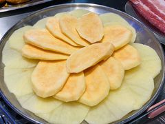-马路牙子烧烤音乐酒馆(望京店)