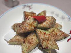 招积茄子-小炳胜(卓悦中心店)