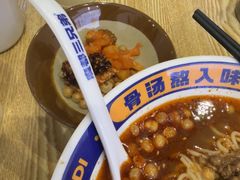 -魔都三兄弟酸辣粉·蘸卤炸串(虹桥万科店)
