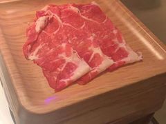 牛肩肉-温禾牛·和牛寿喜烧自助火锅(恒基名人店)