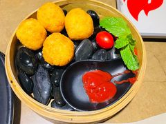 -何师烧烤Pro ·江湖川菜·小龙虾·精酿(太古里旗舰店)