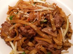招聘干炒牛河-新大咀港式茶餐厅(宝山万达店)