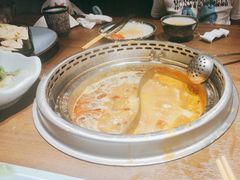 金典鸳鸯锅底-快乐小羊·内蒙牛羊肉火锅(流花中心店)