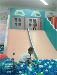 -孩子王童乐园(武汉永旺店)