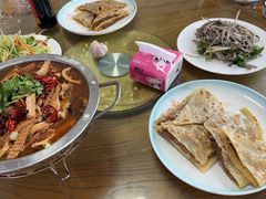 -溢心园香河肉饼总店