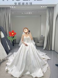 -南京宝娜嫁衣婚纱礼服馆(中央路店)