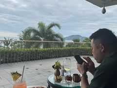 -日落吧·海景咖啡厅·餐酒吧·鸡尾酒·下午茶·乐队表演·浪漫夕阳·三亚文华东方酒店