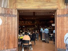 -横琴湾畔餐厅(长隆海洋王国白鲸剧场店)