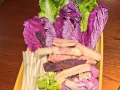 -花菇朵·云山雀 ll 野生菌锅·野果酸汤·精品滇菜(万柳店)