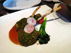 香草法式羊肋排-ZHAO赵·牛扒坊(万象城店)