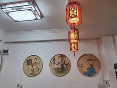 大堂-古城苗家土菜馆(河景餐厅店)