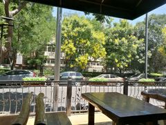 -麦落精酿啤酒餐吧(先农大院店)