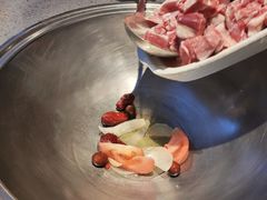 -羊来顺冰煮鲜羊 铁锅烀羊肉(中央大街店)