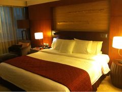 豪华大床房-厦门喜来登酒店