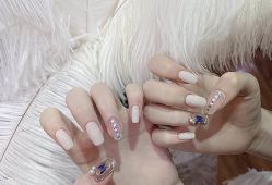 -伊奈尔美甲美睫