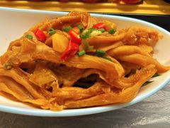 -肥肥虾庄·金牌油焖大虾(东湖欢乐谷店)
