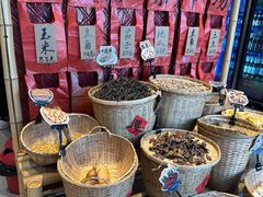 -刘淑芬·活鱼铁锅炖(北京首店)