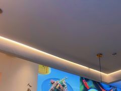 -蜜桃餐厅·伴山(海岸城店)