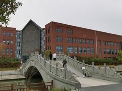 -上海德威外籍人员子女学校(浦西校区)