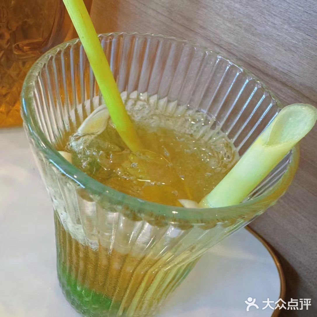 去不了越南，可以来这里吃正宗的越南菜呀！火车头河粉