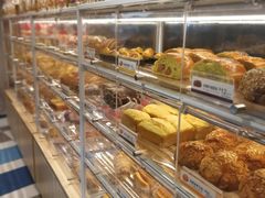 -85度C(生甜甜圈研究工坊·上海平凉店)