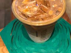 -星巴克(杭州临平银泰城B1店)