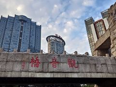 -观音桥步行街