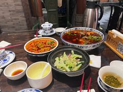 -顺兴老茶馆·精品川菜(世纪城店)