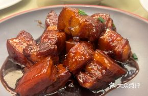 Suxiang Braised Pork