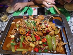 -蛙舍·炭烧牛蛙(东百中心店)