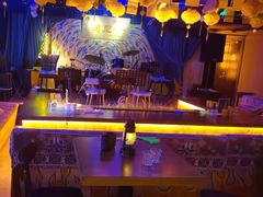 -夜火烤摊·东北烧烤酒场·老杨小黄鱼