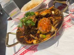 -肥肥虾庄·金牌油焖大虾(汉口城市广场店)