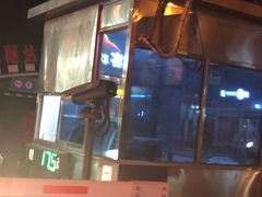 -冠京饭店·停车场