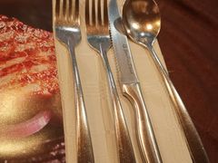 -尊品牛排(恒峰店)