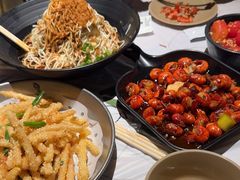 -巴厘龙虾·榜首油焖大虾(音乐学院·沿江酒馆店)
